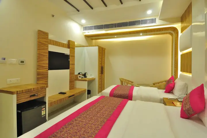 Нью-Дели: Hotel Aman Continental