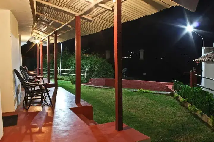 Кунур: Vista Rooms at El Divino Holiday Homes