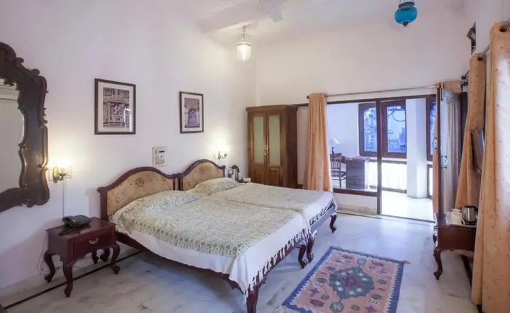 Удаипур: Lake Pichola Hotel