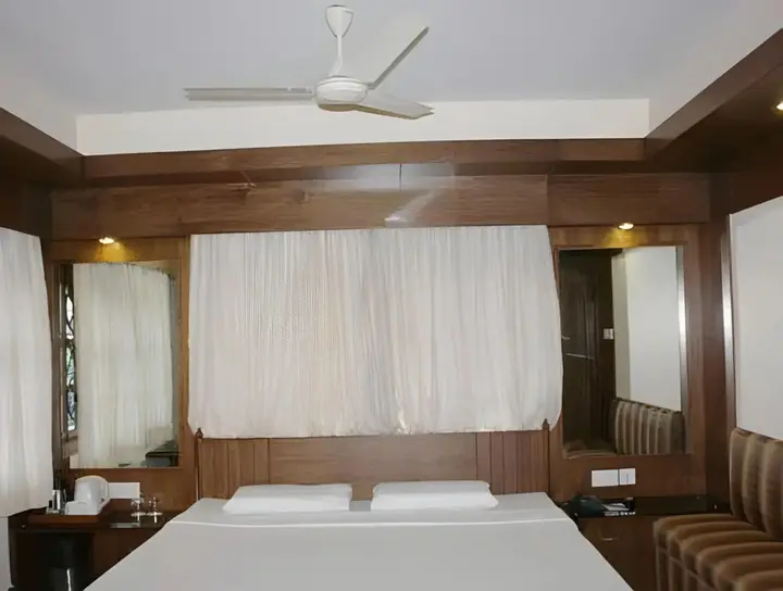Колката: FabHotel Panasia International