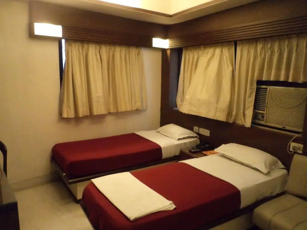 Колката: Vista Rooms at Lakshmi Narayan Mandir