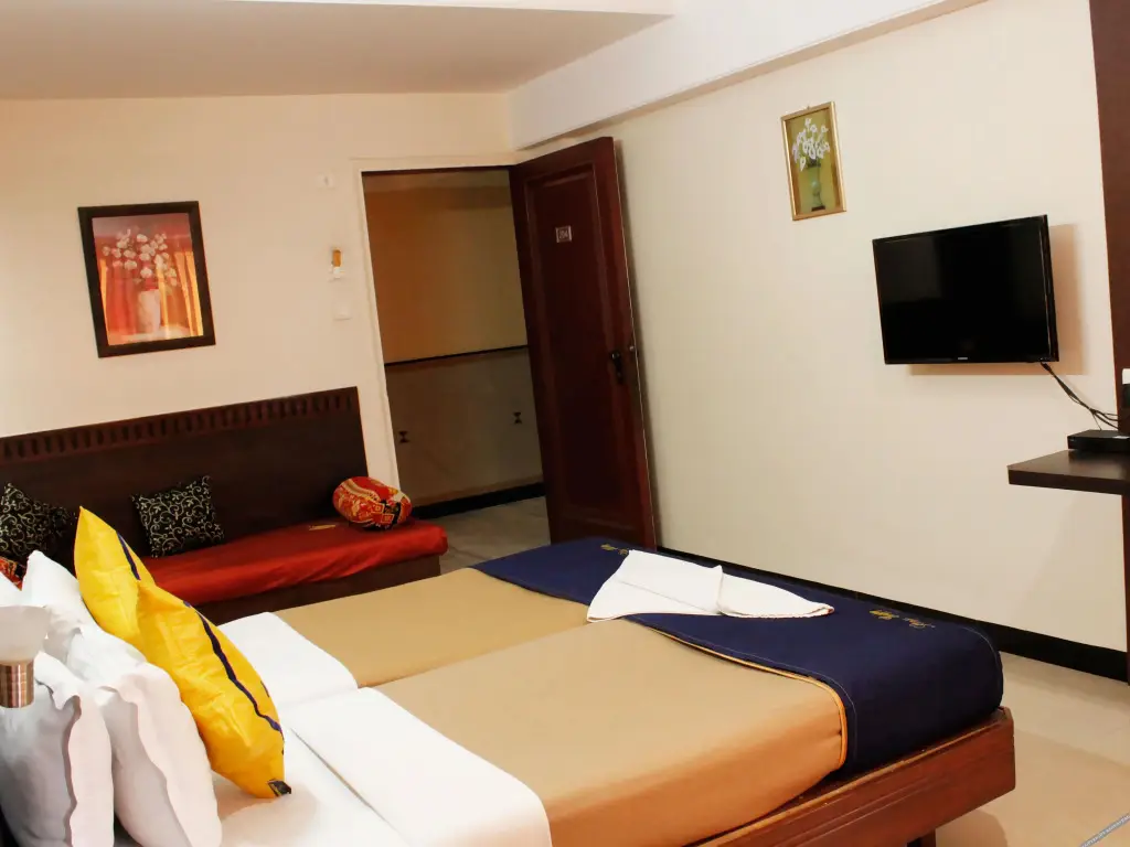 Колхапур: Vista Rooms at Tararani Chowk