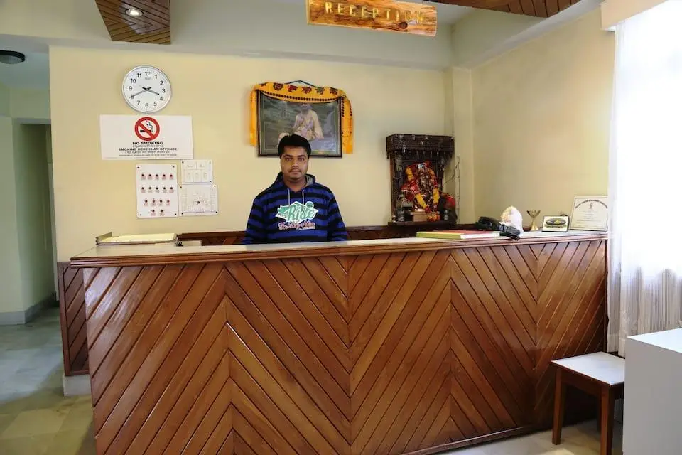 Пеллинг: Hotel Takura