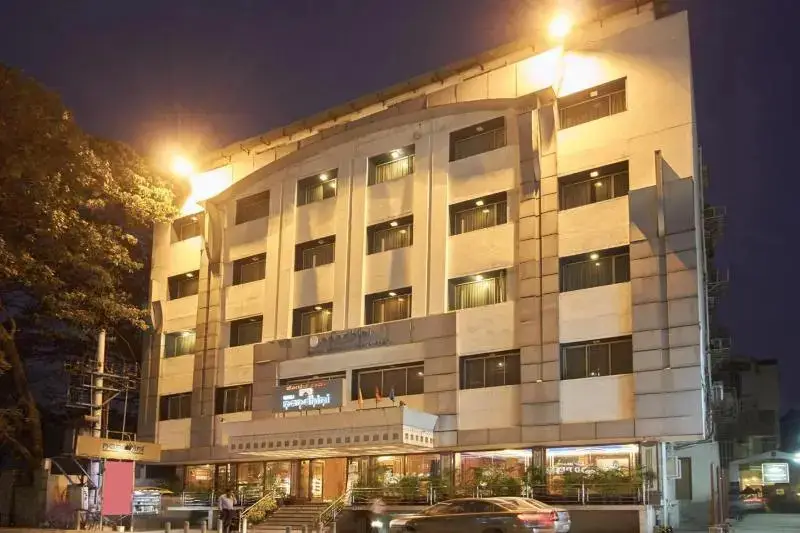 Nandhini Hotel - St. Marks Road — фото 1