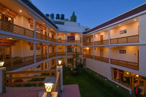 Hotel Ladakh Inn — фото 1