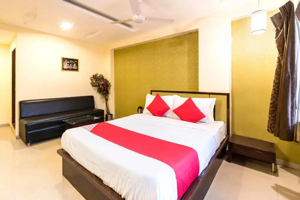 Ахмедабад: OYO Flagship 2485 Hotel Kalash Inn