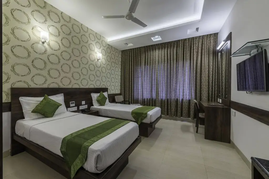 Бангалор: Silverstar Hotel