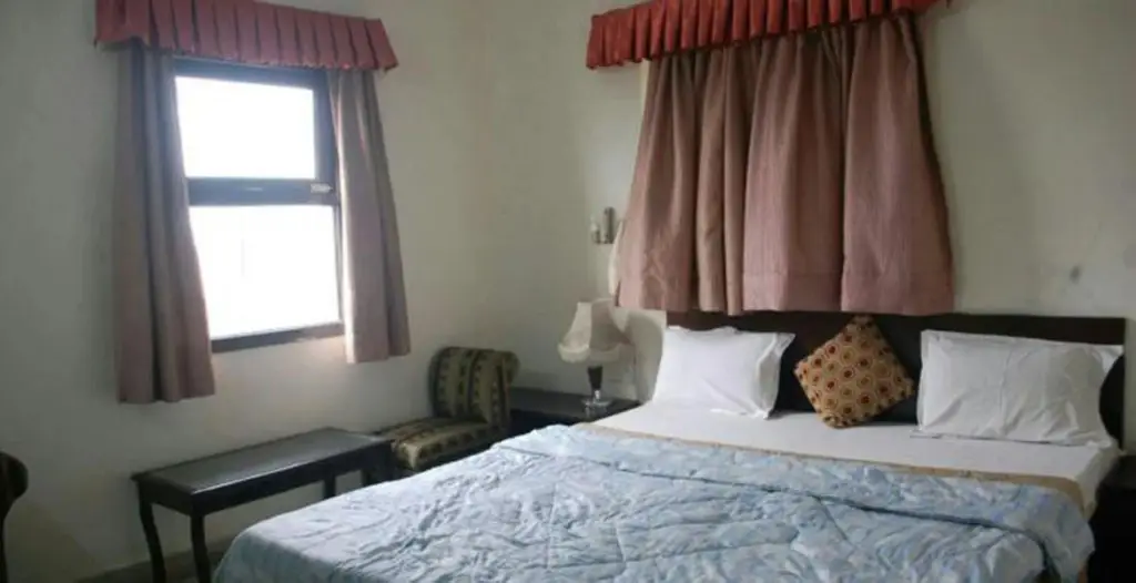 Агра: Hotel Royal Plaza