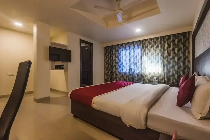 Панвель: Hotel Veer Residency