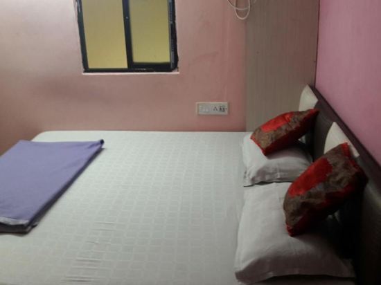 Колката: Ashirbad Guest House