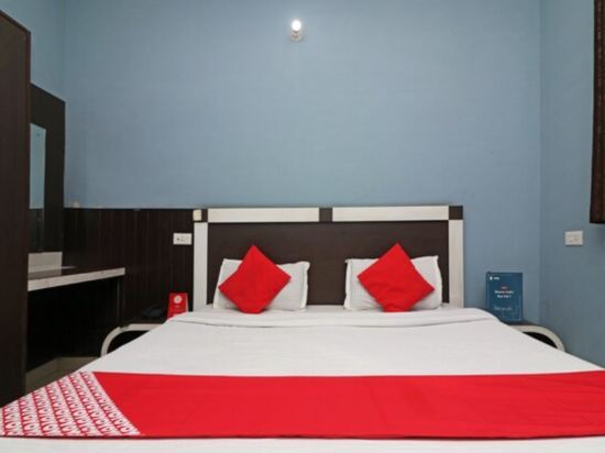 Колката: Ashirbad Guest House