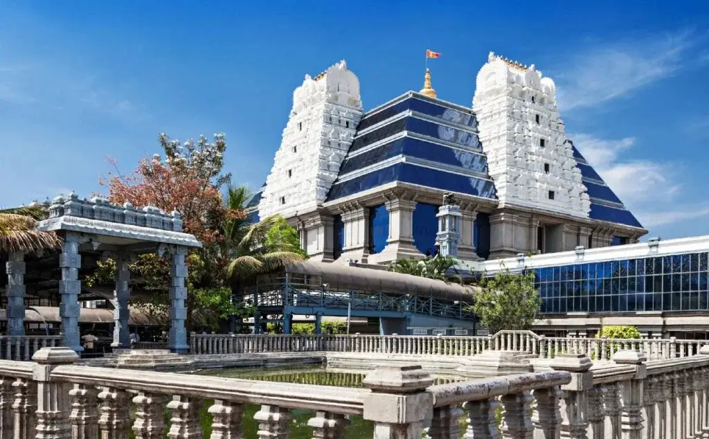 Бангалор: FabHotel Shivaji Nagar
