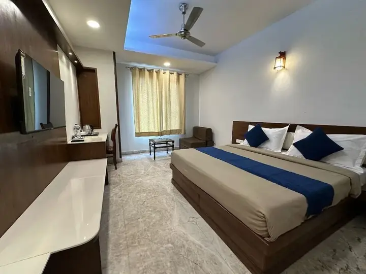 Нью-Дели: FabHotel Swaruchi Inn Rohini