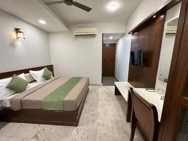 Нью-Дели: FabHotel Swaruchi Inn Rohini