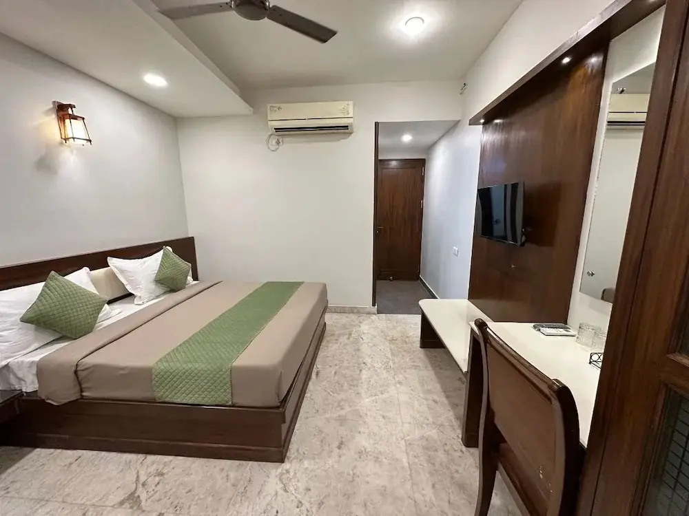 Нью-Дели: FabHotel Swaruchi Inn Rohini