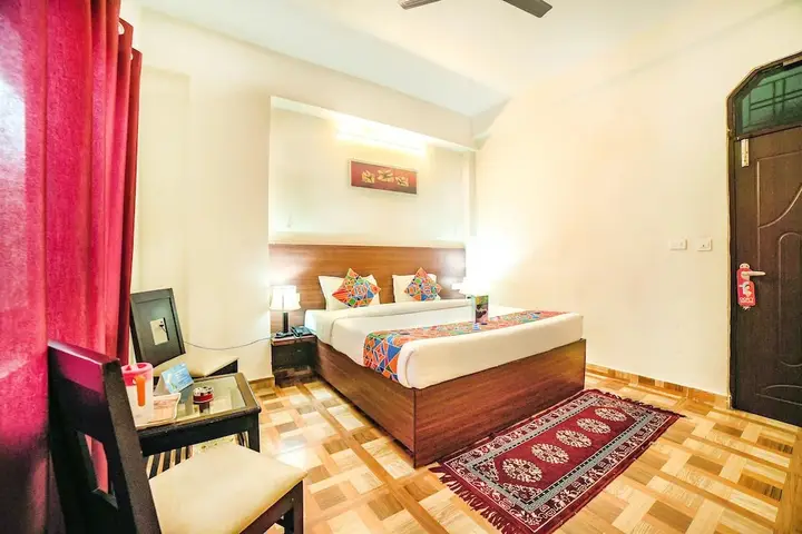 Ришикеш: FabHotel Om Shivaay Inn