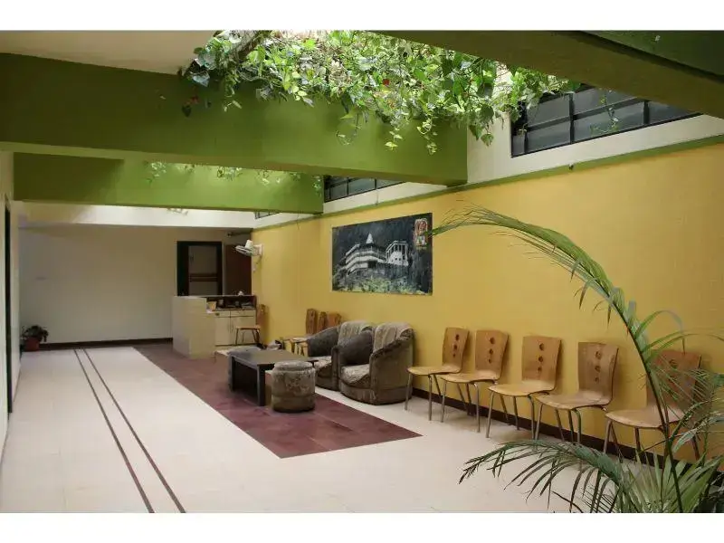 Нашик: Vista Rooms At Seaface Road