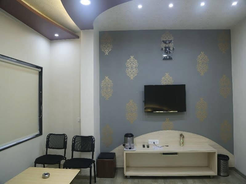 Раджкот: Vista Rooms at Sardar Bazar