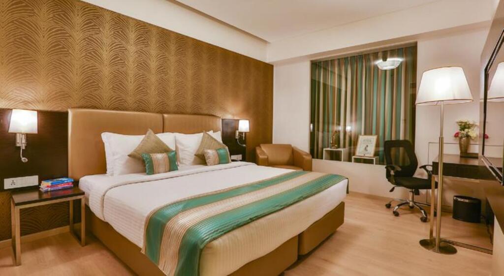 T24 Residency Mumbai International Airport Hotel — фото 1