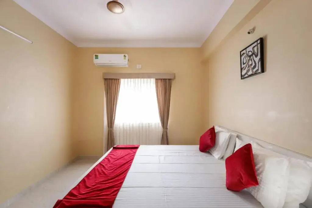 OYO 374 Apartment Near Fortis Hospital — фото 1