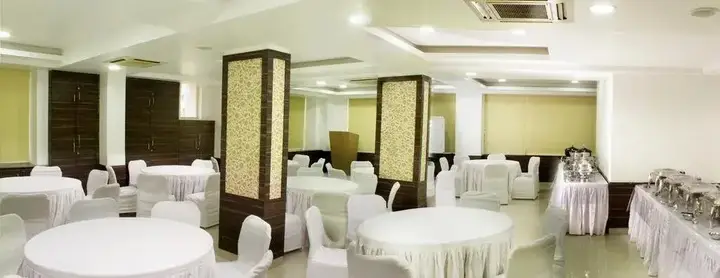 Патна: Iris Business hotel