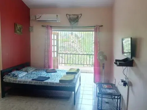 Калангут: Smiley Holiday Home