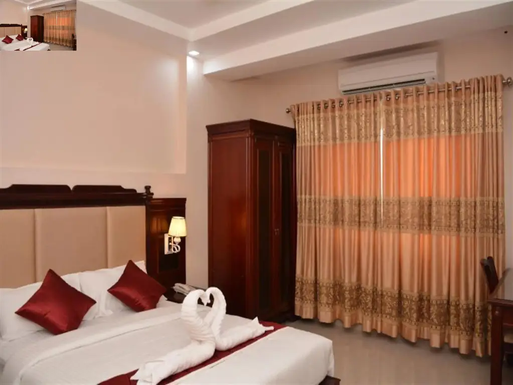 Маниячи: hotel afnapark