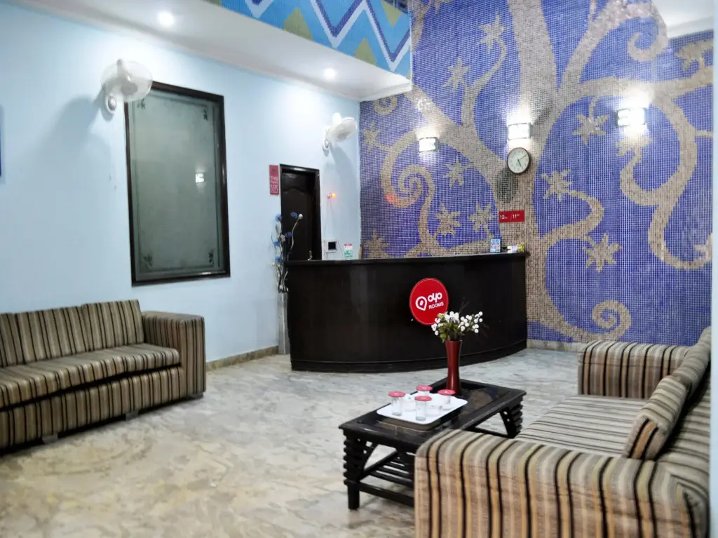 Нойда: OYO Rooms Noida City Centre 196