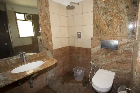 Shetty Gardenia Hotel — фото 1