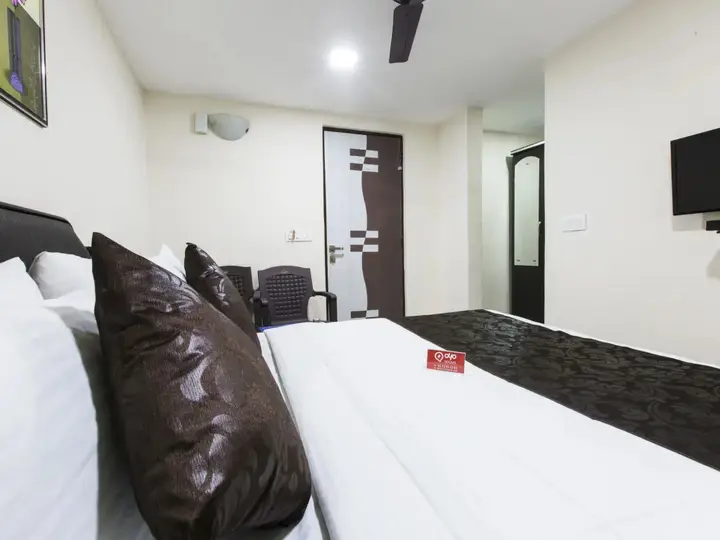 Нави-Мумбай: OYO 756 Hotel Sarang Heritage