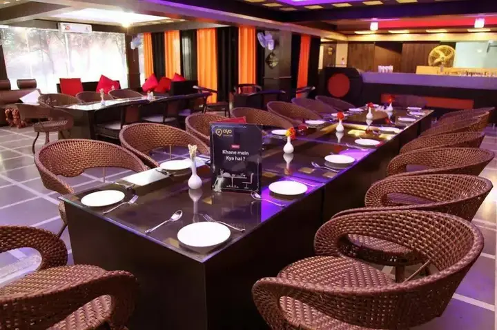 Праяградж: OYO Premium Patrika Chauraha Allahabad