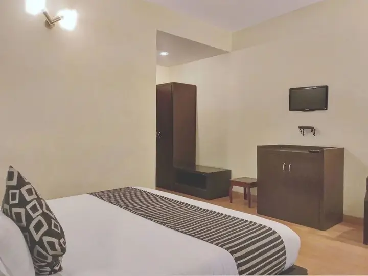 Бангалор: Oyo 3495 Dass Suites Koramangala