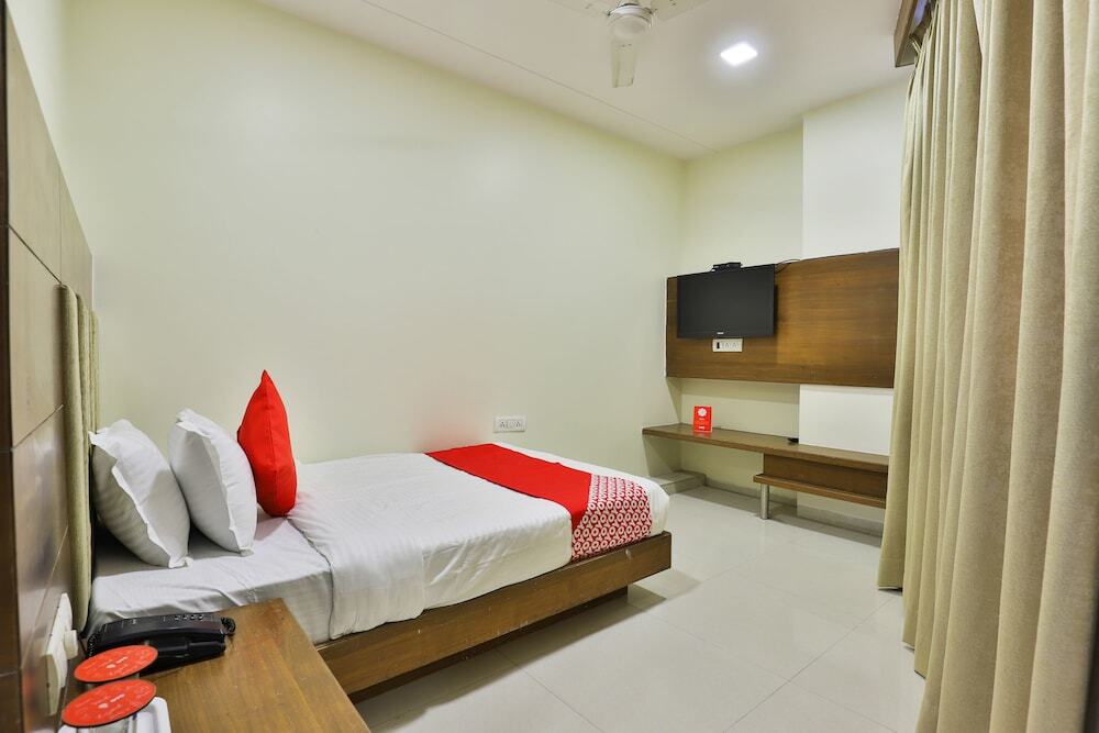 Ахмедабад: OYO Rooms Vasna