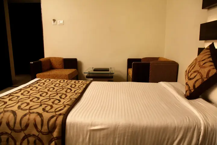 Праяградж: OYO Premium Allahabad Civil Lines