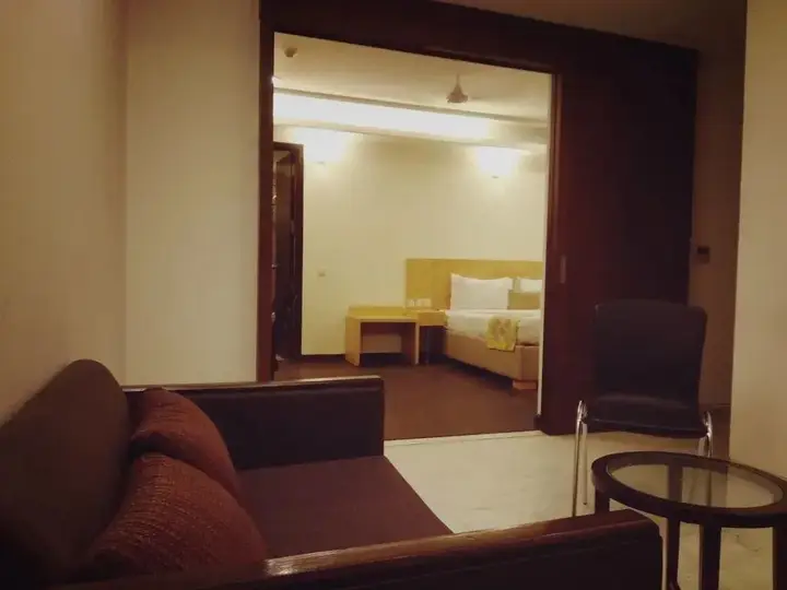 Гуруграм: Stately Suites NH 8