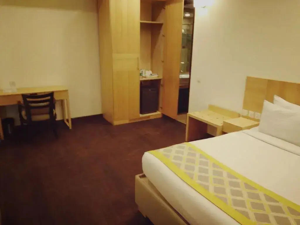 Гуруграм: Stately Suites NH 8