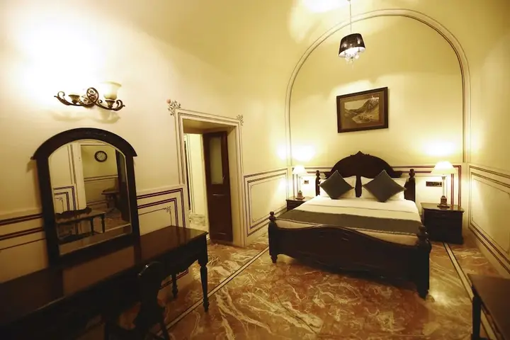 Джайпур: Castle Kanota Hotel