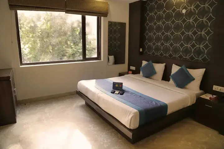 Нью-Дели: FabHotel Karol Bagh Main Market
