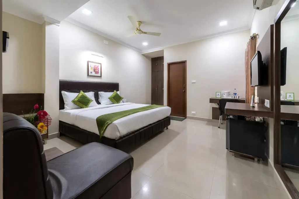 Ченнаи: Mount Kailash Suites