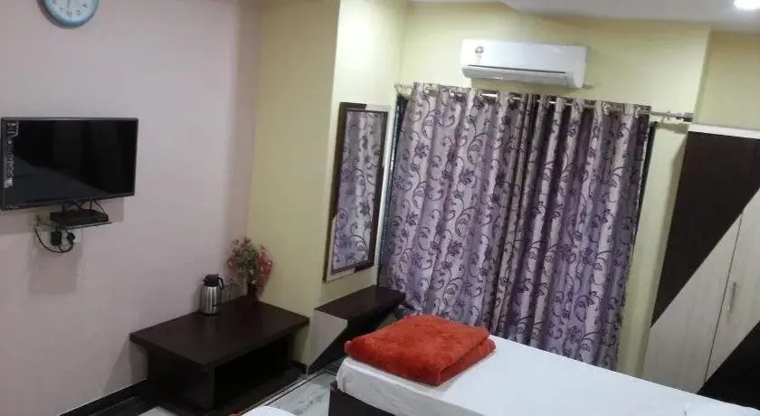Нагпур: Hotel Gujrat