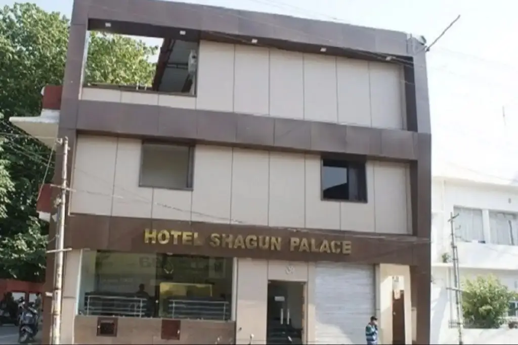Hotel Shagun Palace — фото 1
