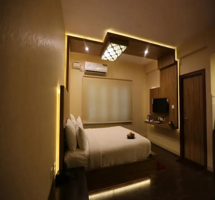 Бангалор: FabHotel Grand Savoury Suites