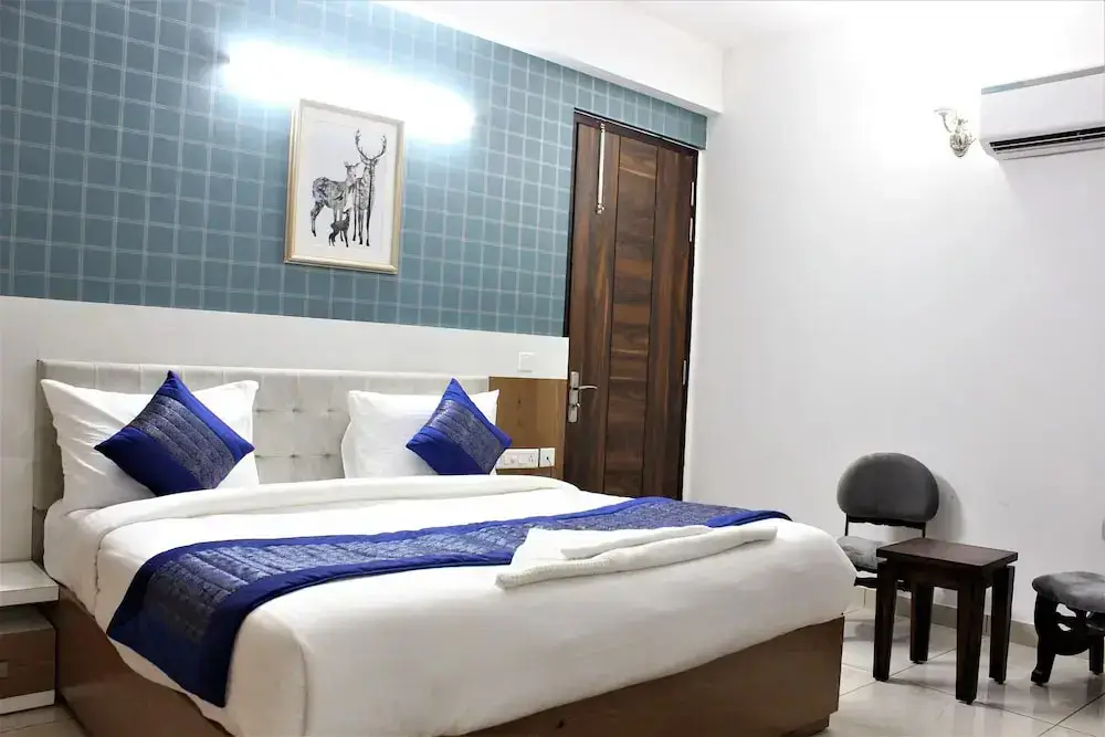 Гуруграм: Gazebo Inn & Suites