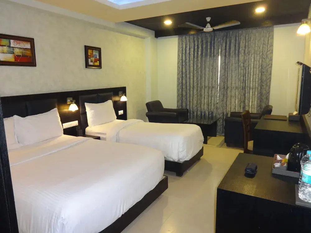 Пури: Oyo Premium Vip Road