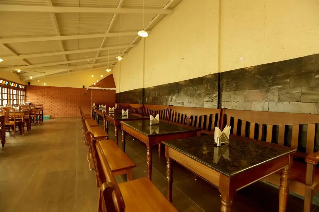 Ути: OYO Premium Heritage Stays Charing Cross