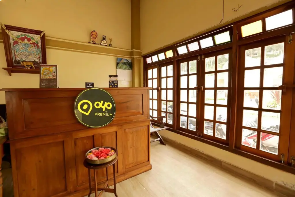 OYO Premium Heritage Stays Charing Cross — фото 1
