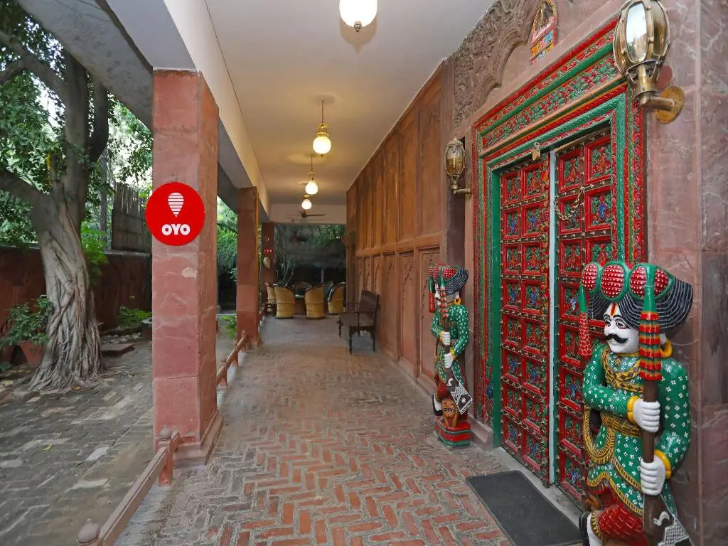 Нойда: OYO 1427 Hotel Malhar Haveli