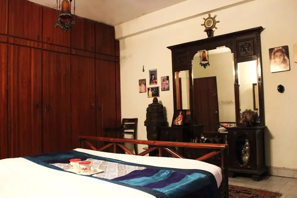 Нойда: OYO 1427 Hotel Malhar Haveli