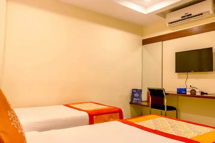 Висакхапатнам: OYO 1594 Hotel Landmark