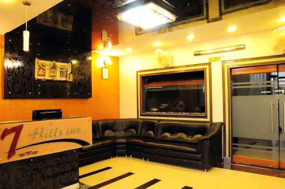 Тирупати: OYO 615 Hotel 7 Hills Inn